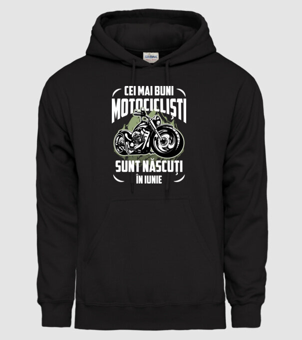 Cei mai buni motocicliști sunt născuți în Iunie model negru pe tricou