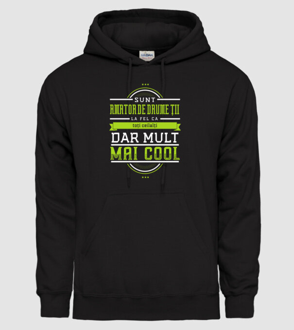 sunt un amator de drumeții, la fel ca toți ceilalți, dar mult mai cool model negru pe tricou