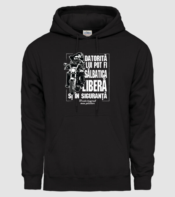 datorită ei pot fi sălbatic, liber și în siguranță - ea este îngerul meu păzitor model negru pe tricou
