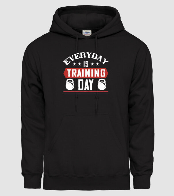 everyday is training day model negru pe tricou