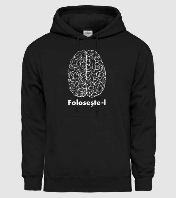 Folosește-l model negru pe tricou