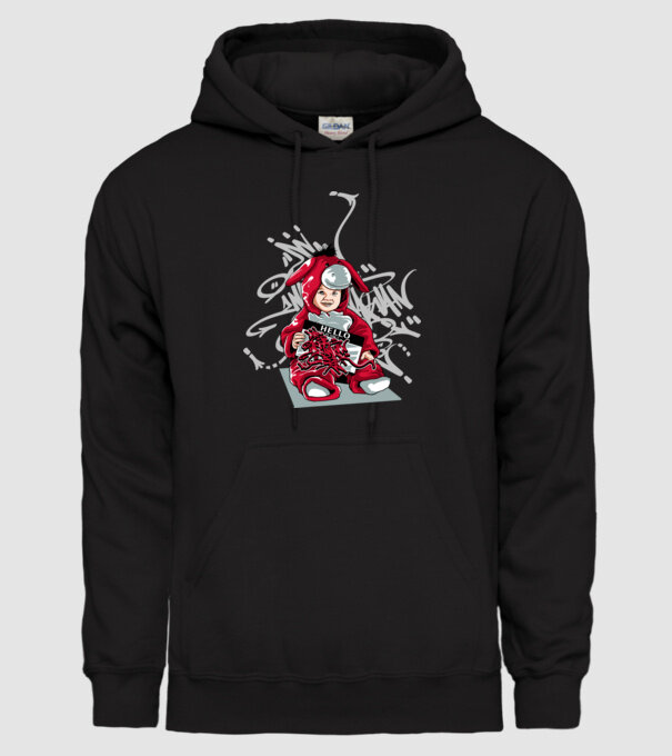 Graffiti model negru pe tricou