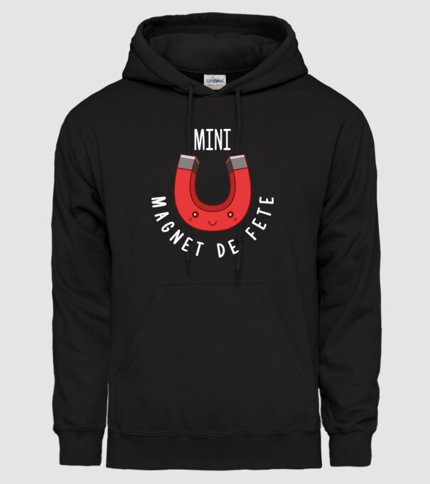 Mini magnet de fete model negru pe tricou
