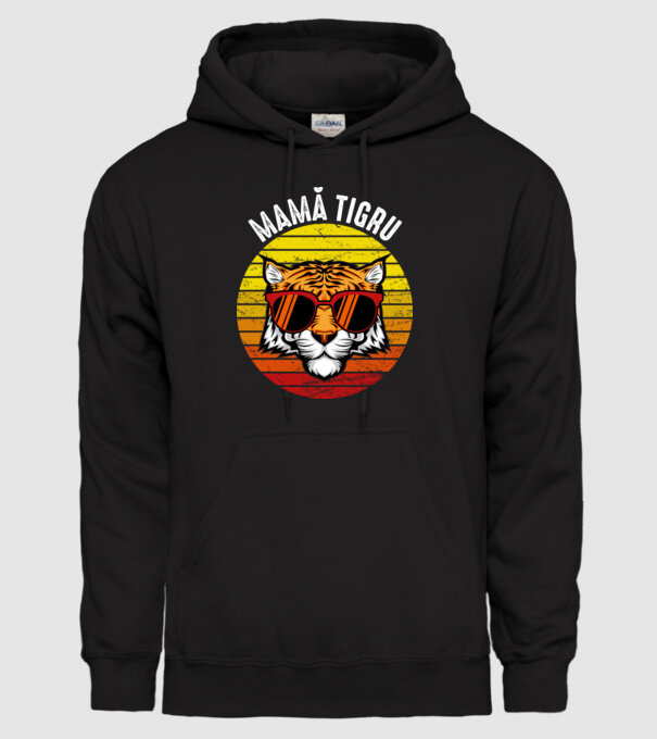 mamă tigru model negru pe tricou