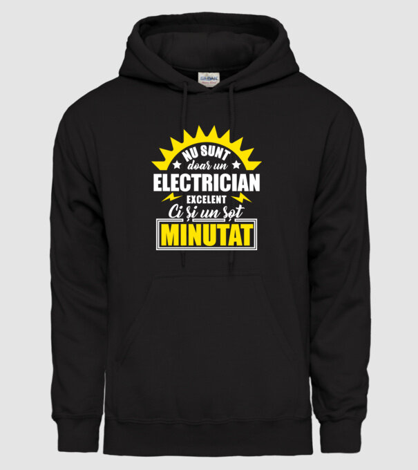 Nu sunt doar un electrician excelent, ci și un soț minunat! model negru pe tricou