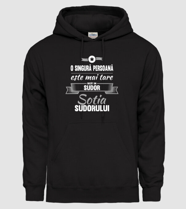 O singură persoană este mai tare decât un la un sudor, soția sudorului model negru pe tricou