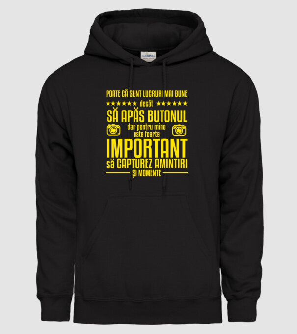 poate că sunt lucruri mai bune decât să apăs butonul, dar pentru mine este foarte important să capturez amintiri și momente model negru pe tricou