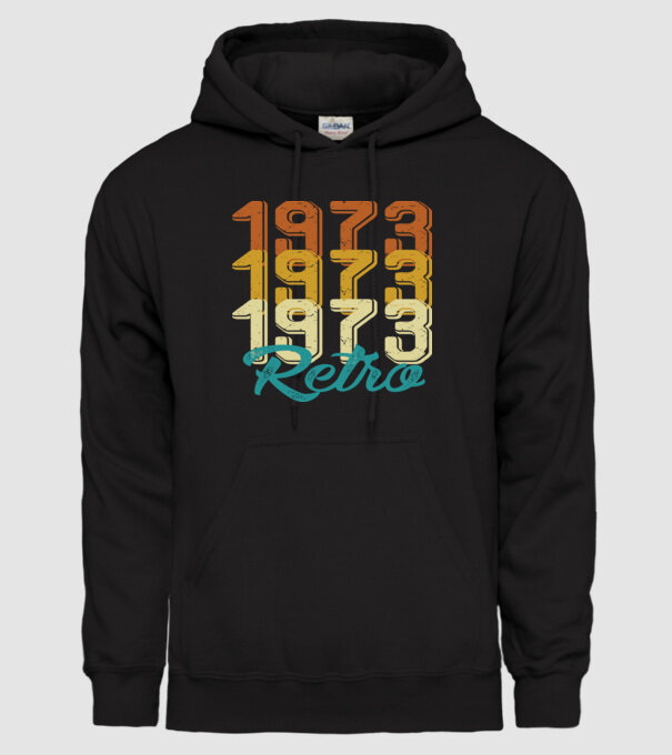 Retro 1973 model negru pe tricou
