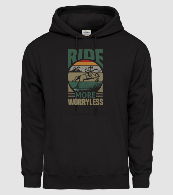 ride more model negru pe tricou