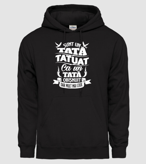 Sunt un tată tatuat, ca un tată normal, dar mult mai cool 02 model negru pe tricou