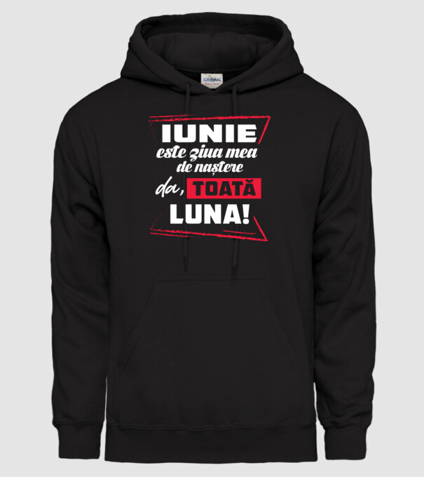Toată luna IUNIE model negru pe tricou