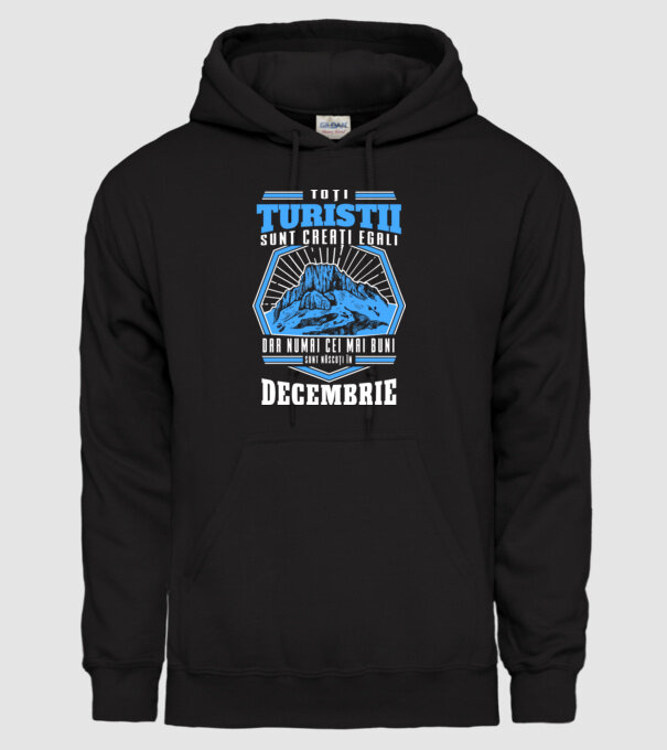 Toți turiștii sunt creați egali, dar numai cei mai buni sunt născuți în decembrie. model negru pe tricou