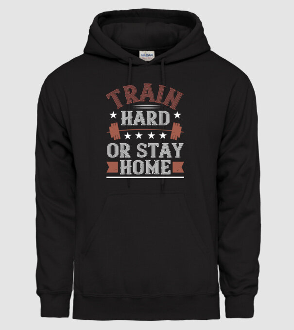 Train Hard model negru pe tricou