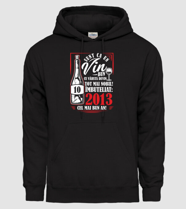 Un Vin Bun 10 2013 drk model negru pe tricou