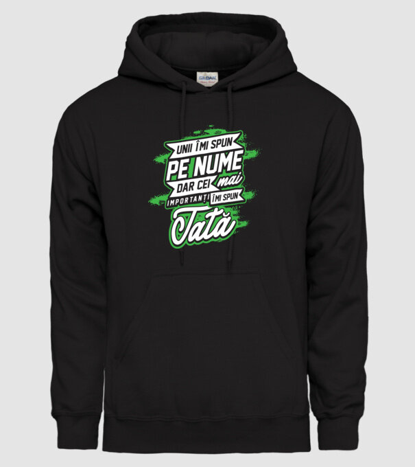 Unii îmi spun pe nume, dar cei mai importanți îmi spun tată model negru pe tricou