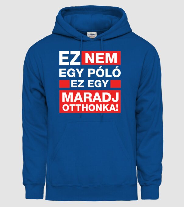 model albastru regal pe tricou