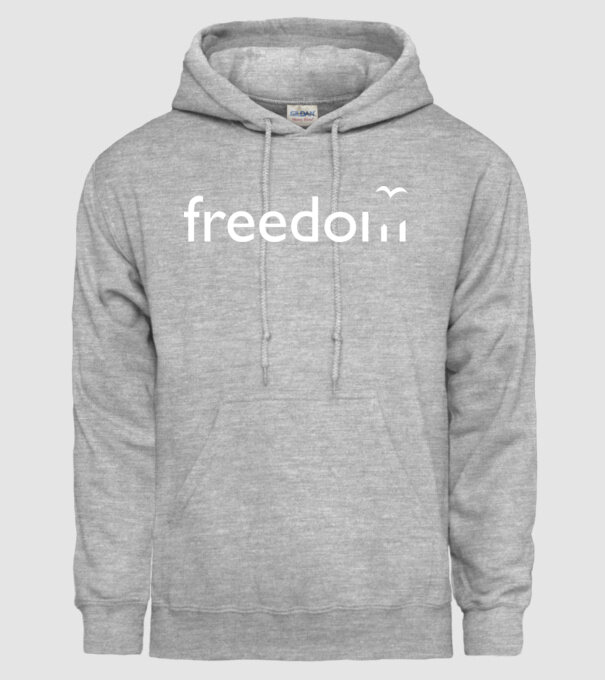 Freedom model gri pe tricou