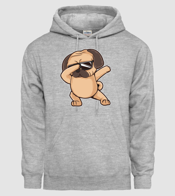 Mops DAB model gri pe tricou