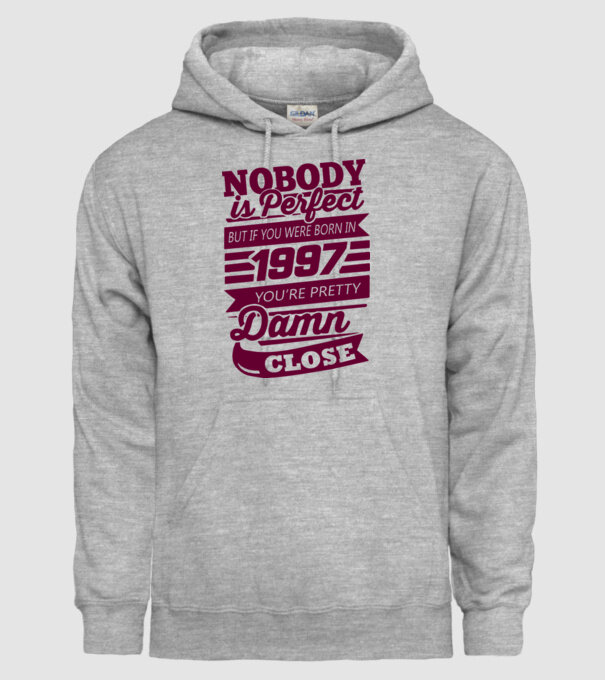 Nobody is perfecct - Born in 1997 model gri pe tricou