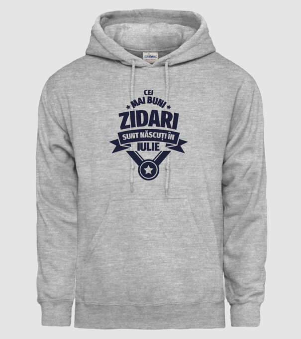 Cei mai buni zidari sunt născuți în Iulie model gri pe tricou