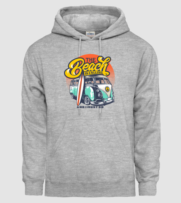 The Beach is Calling model gri pe tricou