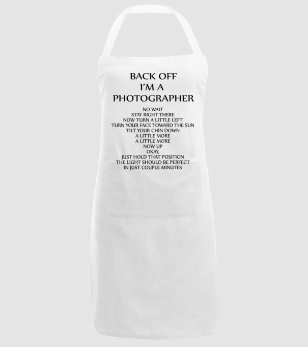 'Back off I''m a photographer' model alb pe tricou