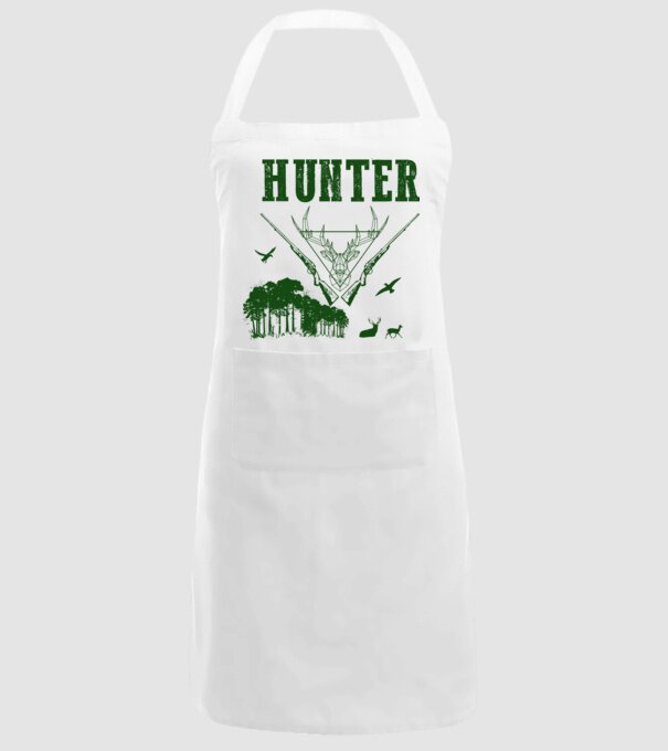 Vânător model alb pe tricou