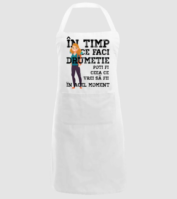 în timp ce faci drumeție poți fi ceea ce vrei să fii - în acel moment model alb pe tricou