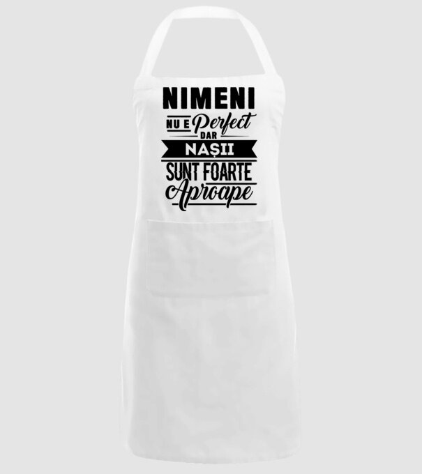 Nimeni nu e perfect, dar nașii sunt foarte aproape model alb pe tricou