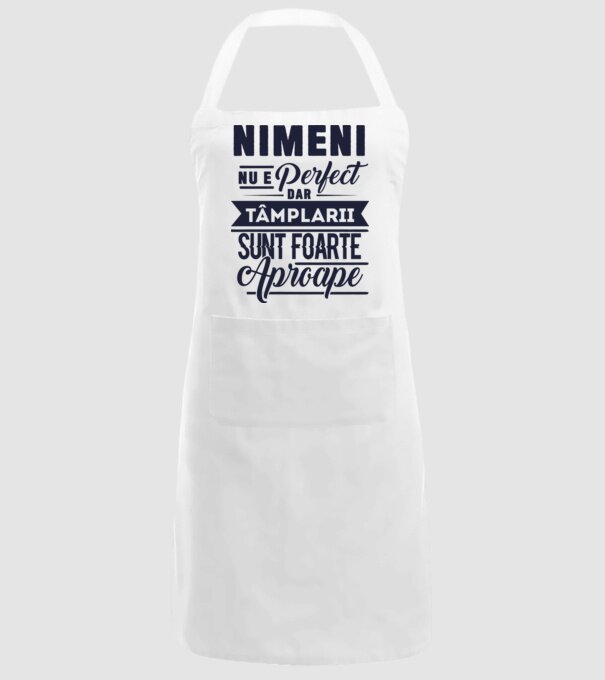 Nimeni nu e perfect, dar tâmplarii sunt foarte aproape model alb pe tricou