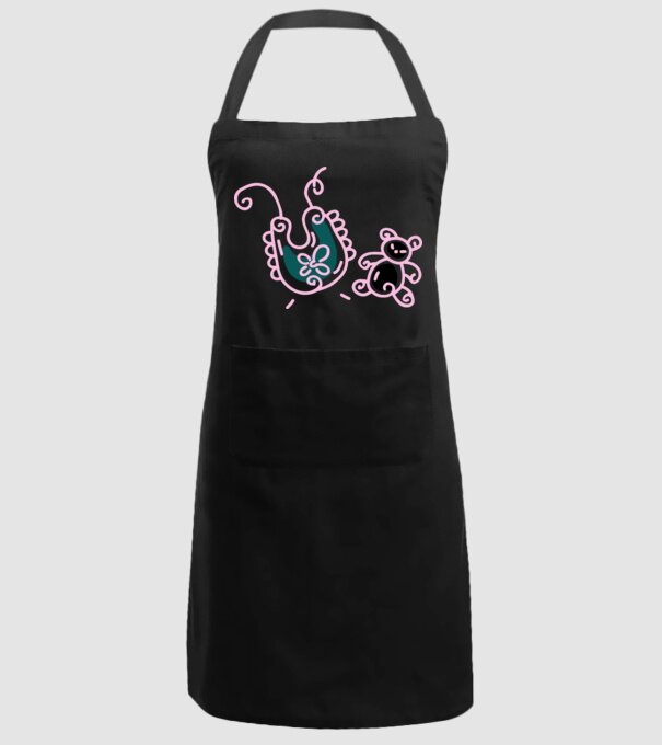 Bebe model negru pe tricou