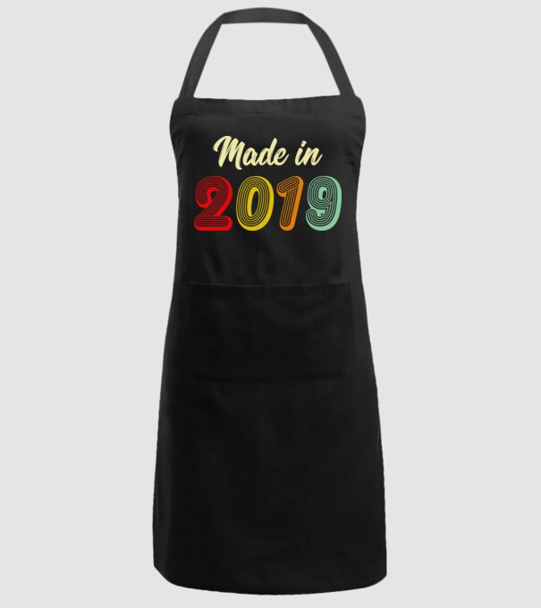 made in 2019 retro model negru pe tricou