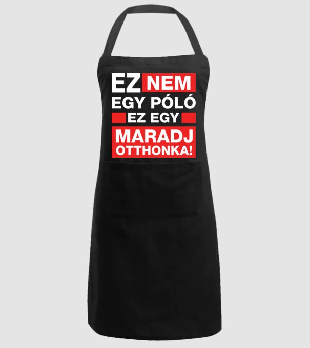 model negru pe tricou