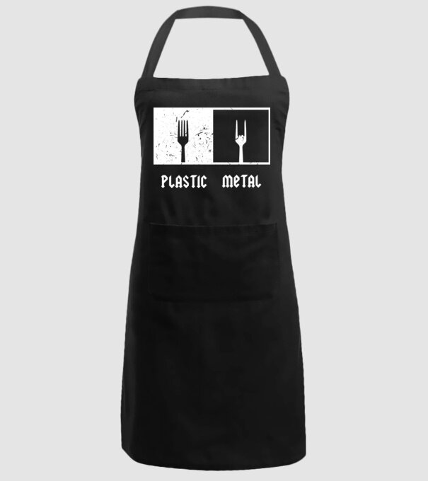 Plastic vs metal model negru pe tricou