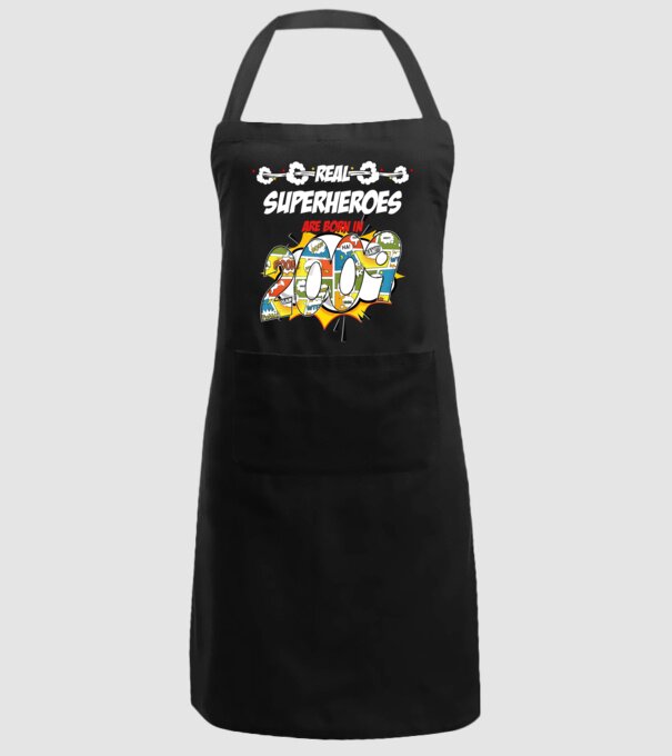 real superheroes are born in 2009 model negru pe tricou