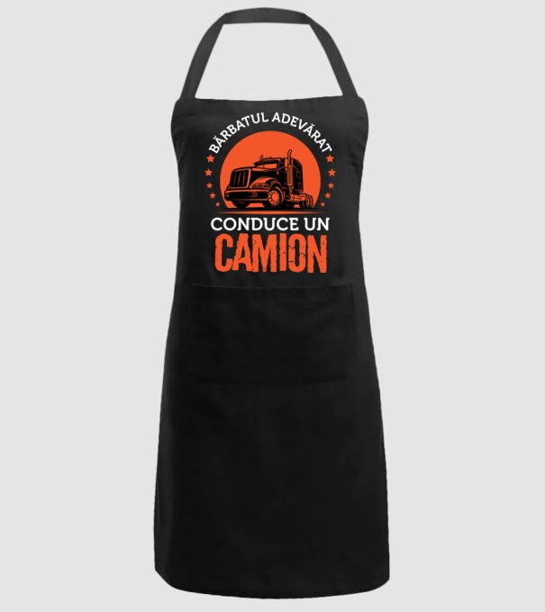 Bărbatul adevărat conduce un camion model negru pe tricou