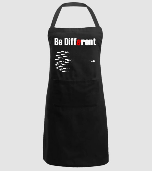 Be Different model negru pe tricou