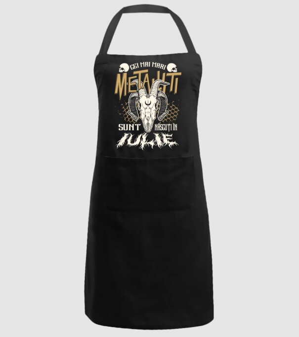 Cei mai mari metaliști sunt născuți în iulie. model negru pe tricou