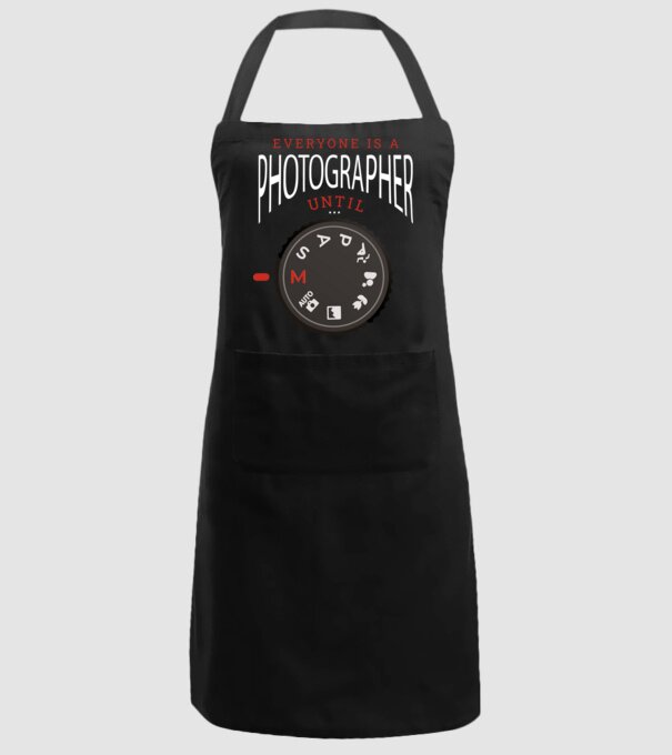 Everyone is a photographer until model negru pe tricou