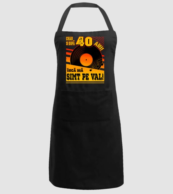 Încă mă simt pe val! 40 model negru pe tricou