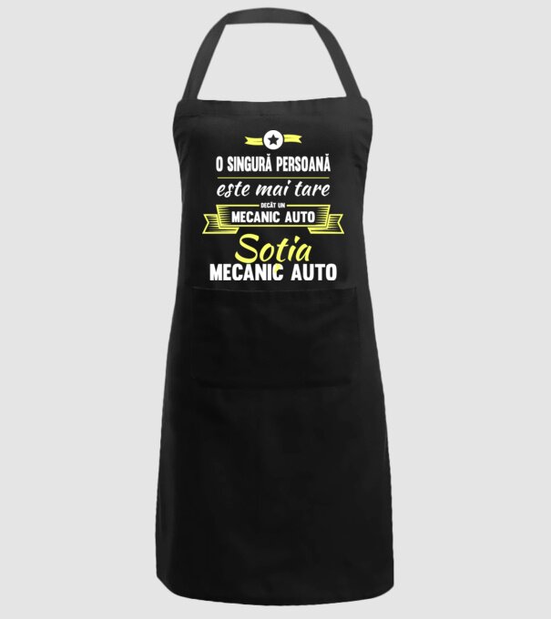 O singură persoană este mai tare decât un mecanic auto, soția mecanicului auto model negru pe tricou