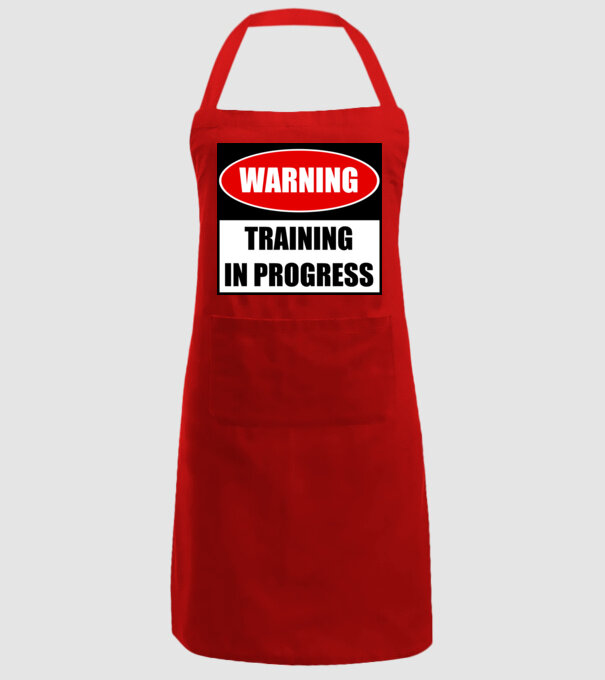Warning Training In Progress model roșu pe tricou