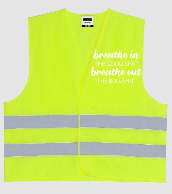 Inspiră model galben neon pe tricou