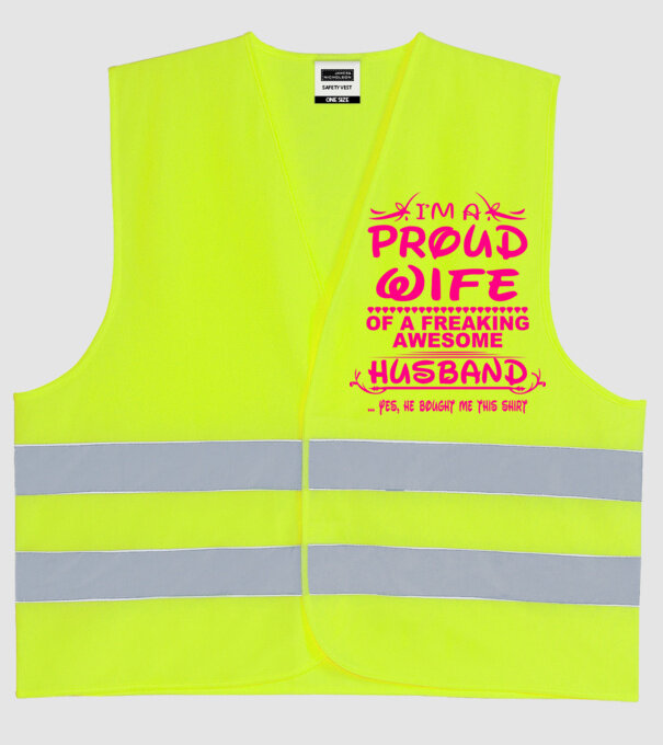 Proud wife model galben neon pe tricou
