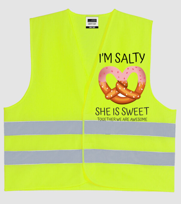 'I''m Salty She is sweet' model galben neon pe tricou