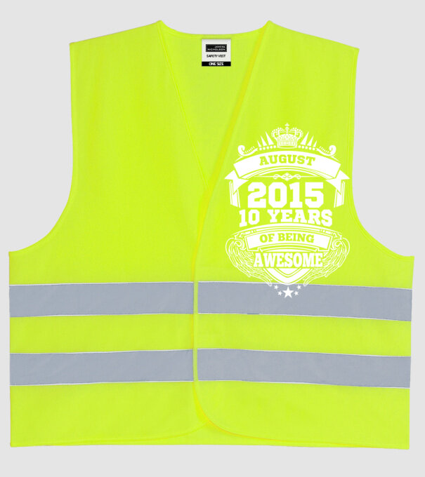 Awesome being of august 2015 model galben neon pe tricou