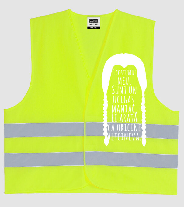 E costumul meu. Sunt un ucigaș maniac. Ei arată ca oricine altcineva. model galben neon pe tricou