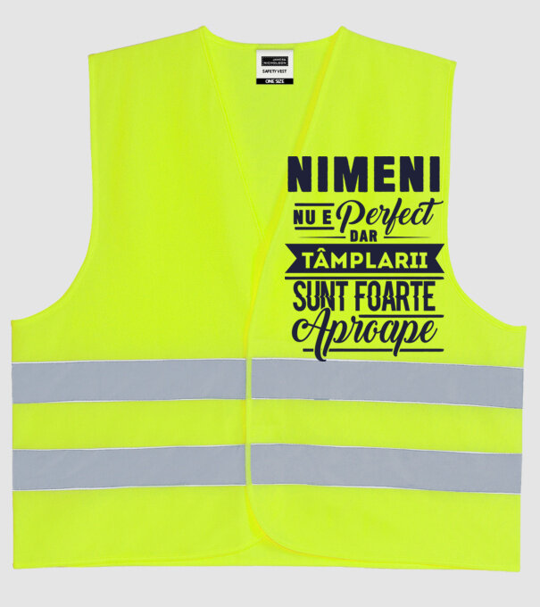 Nimeni nu e perfect, dar tâmplarii sunt foarte aproape model galben neon pe tricou