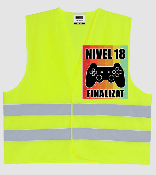 Nivel 18 finalizat model galben neon pe tricou