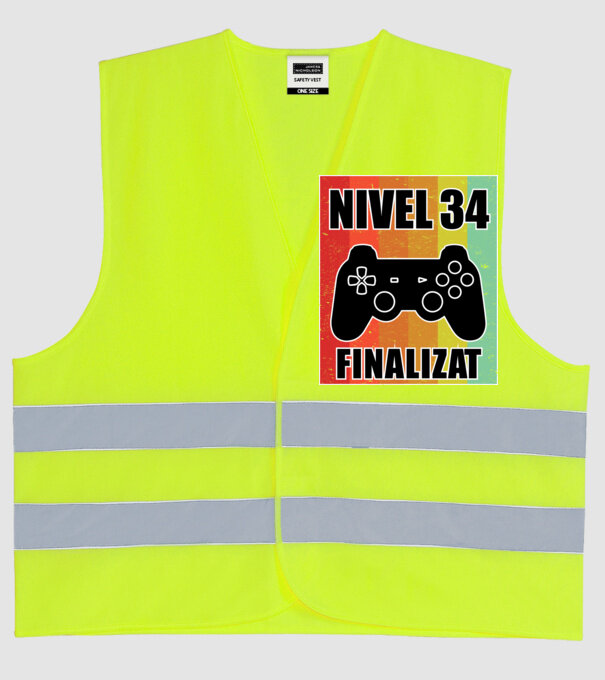 Nivel 34 finalizat model galben neon pe tricou